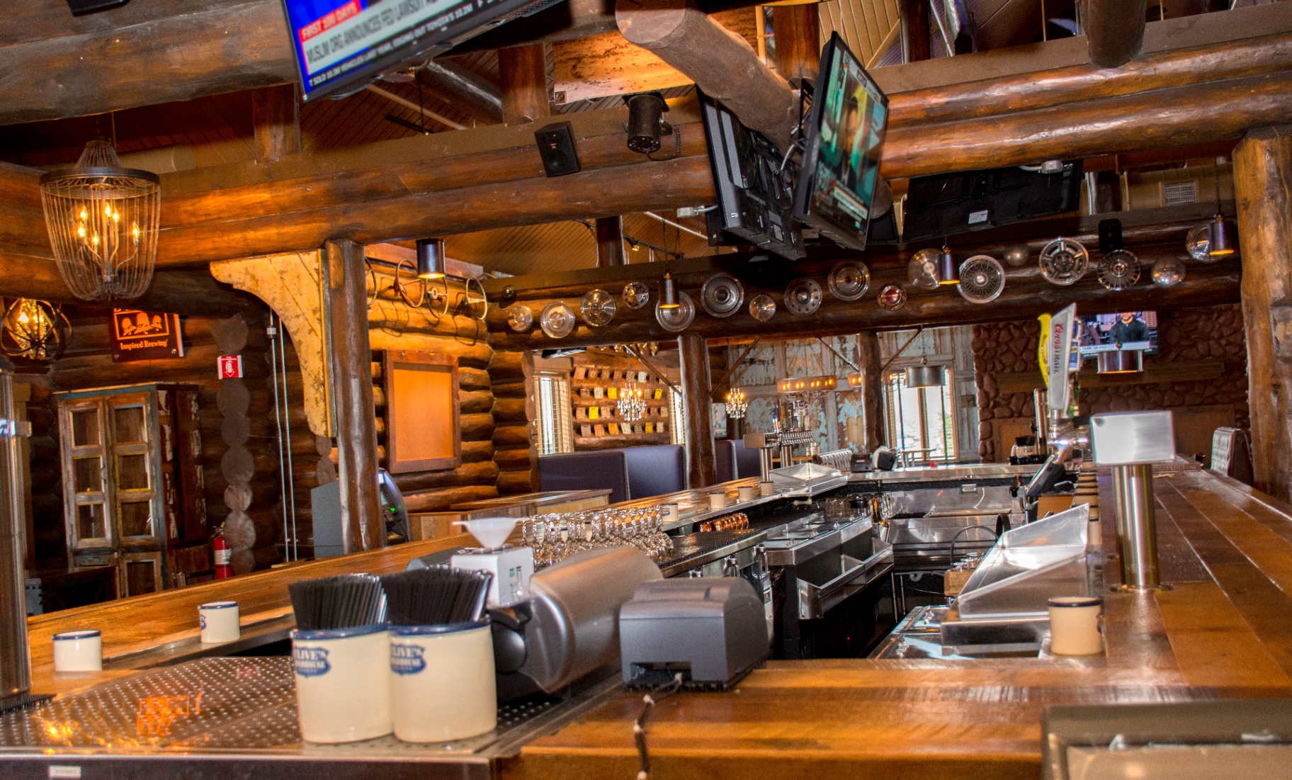 Rogers Interior - Bar