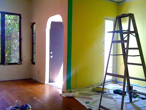 Home Painters Tip: Top To Bottom