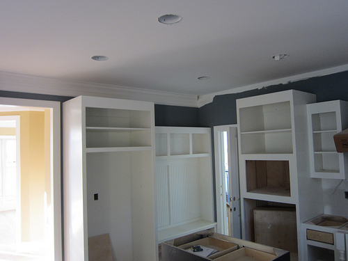 Residential Painters Tip: Work On Those Cabinets With Ease