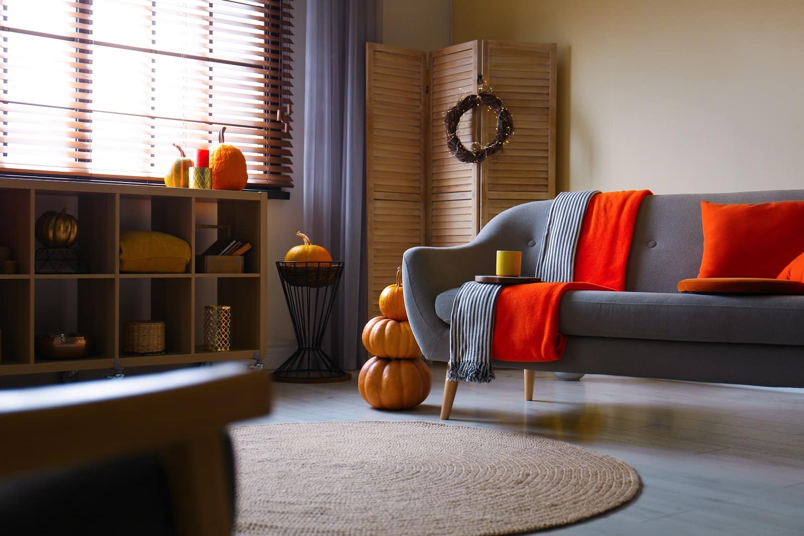 Simple Fall Touches to get you in the Mood
