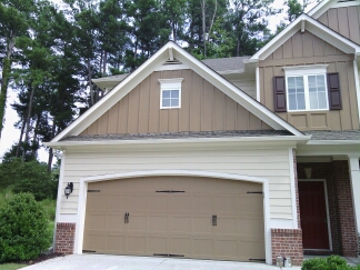 Exterior House Painters in Summer: Home Painting Services at Its Best