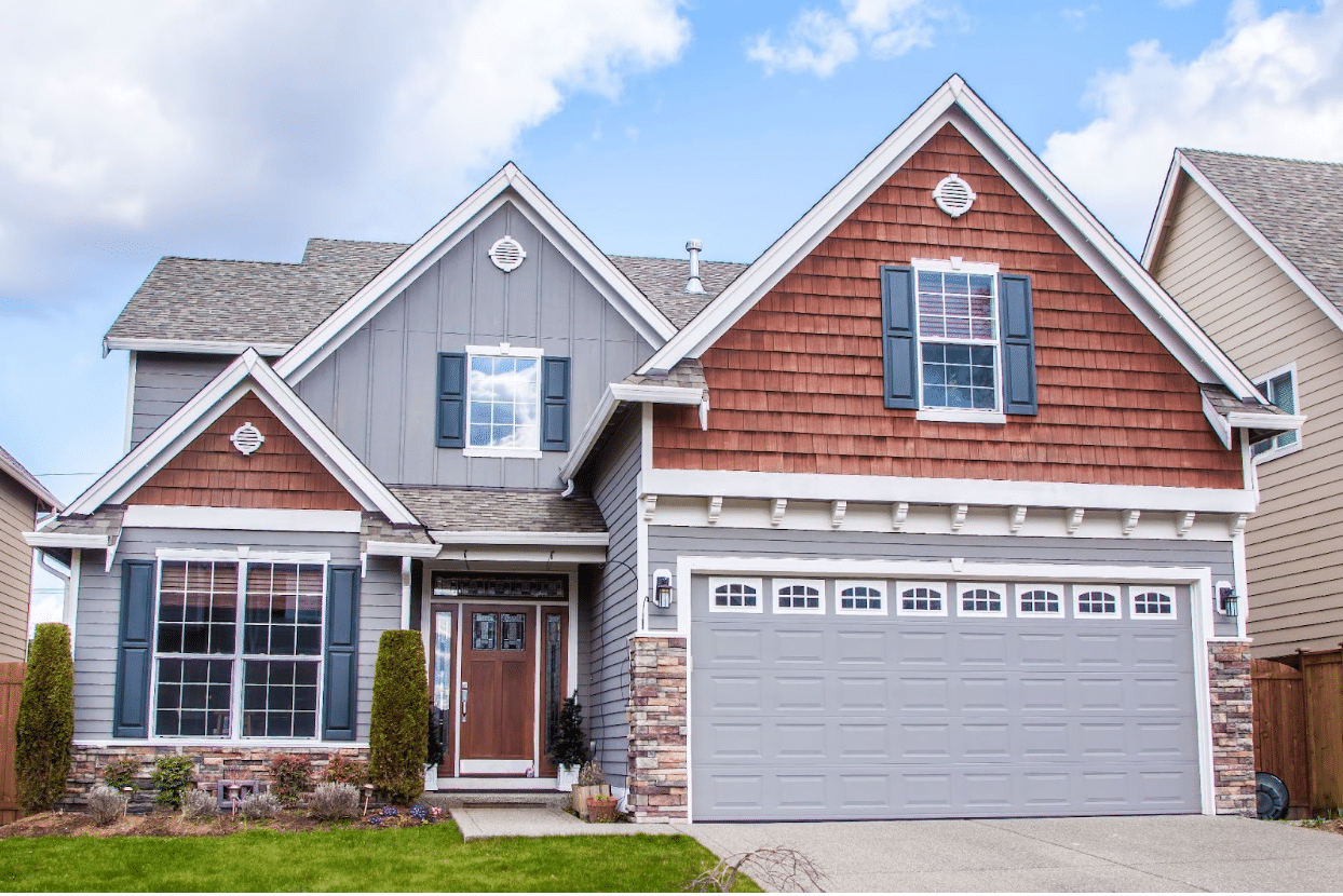 8 Reasons to Use Primer in Residential Exterior Painting in 2024